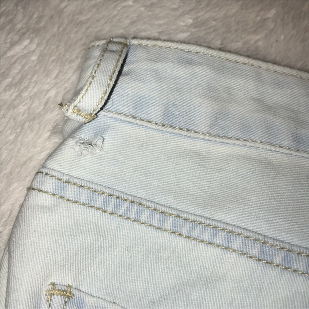 High Rise Distressed Mom Jeans - Picture 9 of 9